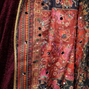 Silk Dupatta with Mirror Work – Elegant Asian Women’s Wear