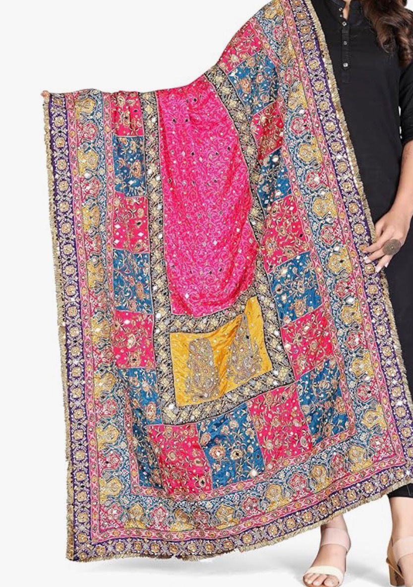 Silk Dupatta with Mirror Work – Elegant Asian Women’s Wear - Image 2